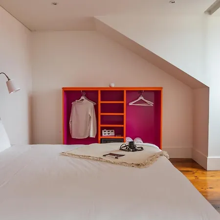 Plum Guide - Birds Of Paradise Appartement Lisboa